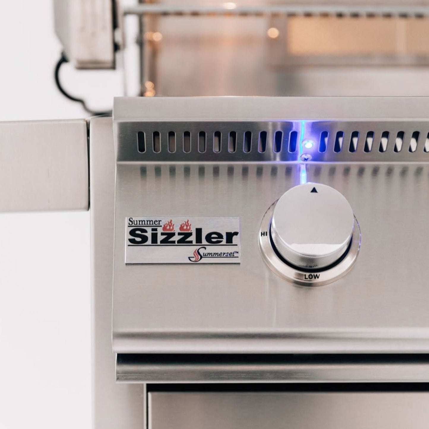 Summerset Freestanding Sizzler Pro 40-Inch Gas Grill - SIZPRO40 - grillsNmore.com